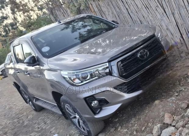 Toyota Hilux 2020