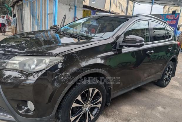 Toyota RAV4 2014