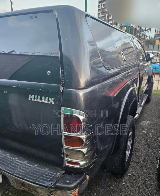 Toyota Hilux 2006