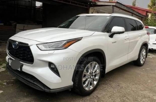 Toyota Highlander 2023