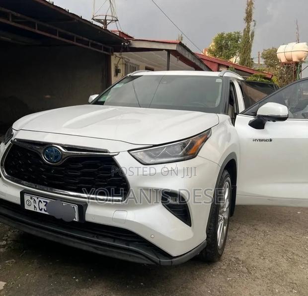 Toyota Highlander 2023