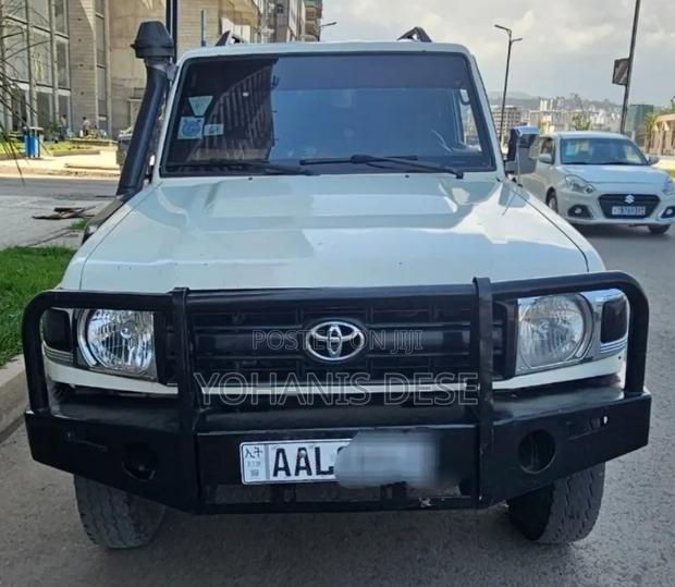 Toyota Land Cruiser 2020