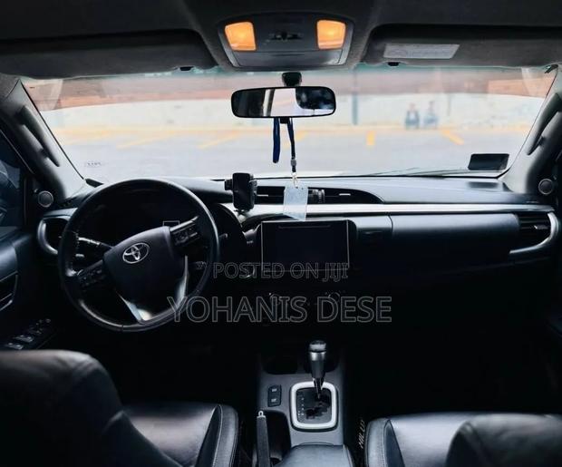 Toyota Hilux 2019