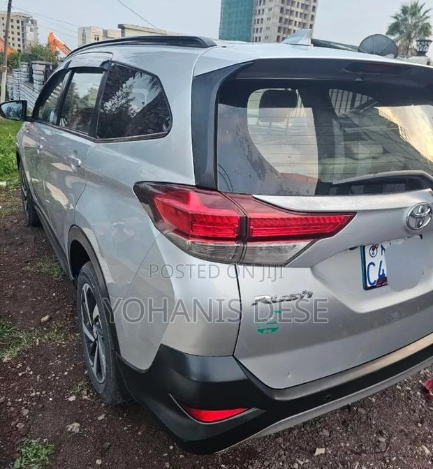 Toyota Rush 2022