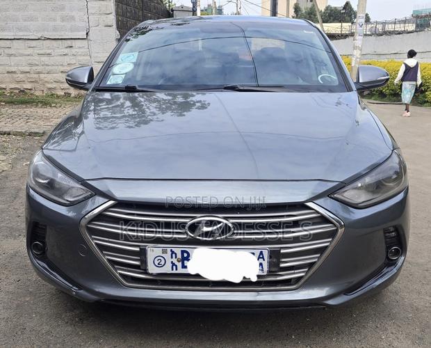 Hyundai Avante 2017 Silver