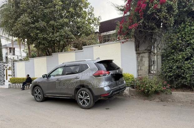 Nissan X-Trail 2021 Gray