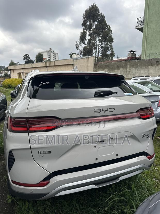 New BYD Song Plus 2025 Gray