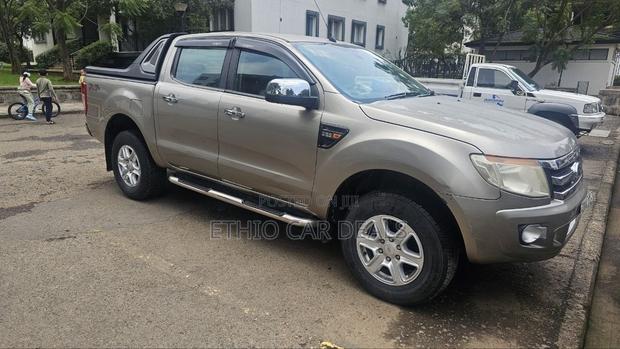 Ford Ranger 2015 Silver