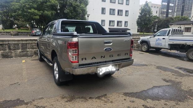 Ford Ranger 2015 Silver