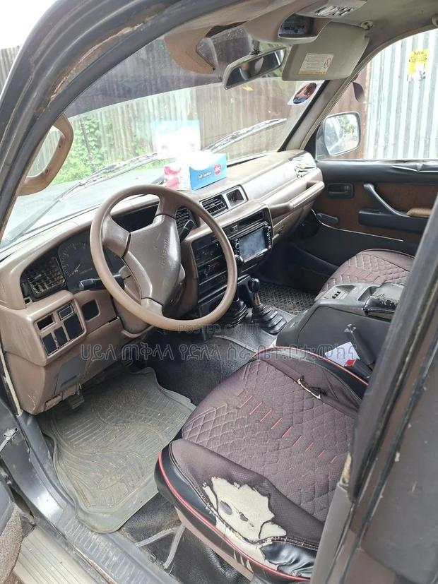 Toyota Land Cruiser 1996 Gray