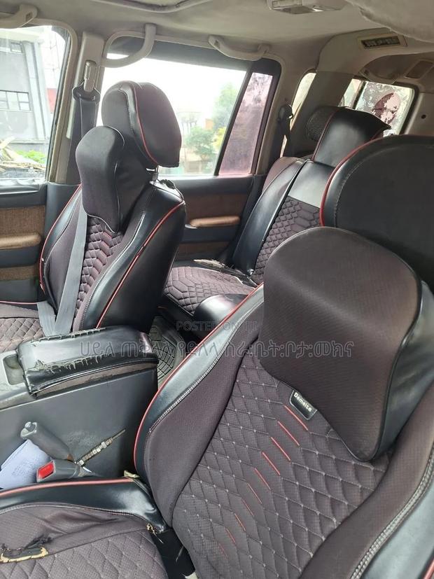 Toyota Land Cruiser 1996 Gray