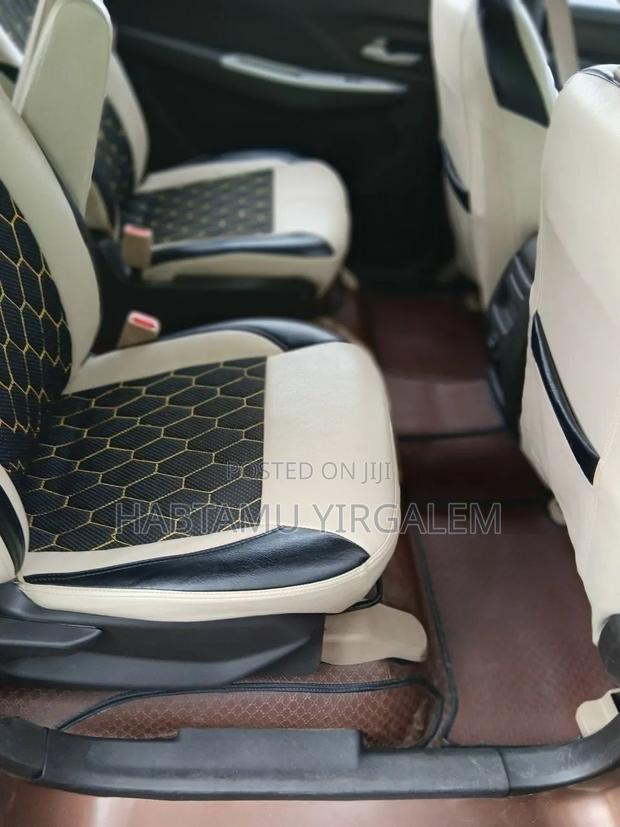 Wuling Hongguang S 2022 Brown