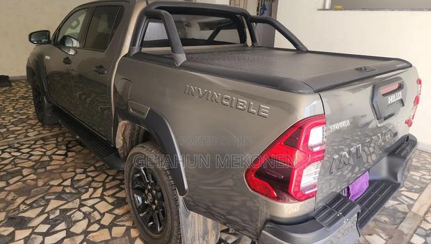 Toyota Hilux 2023
