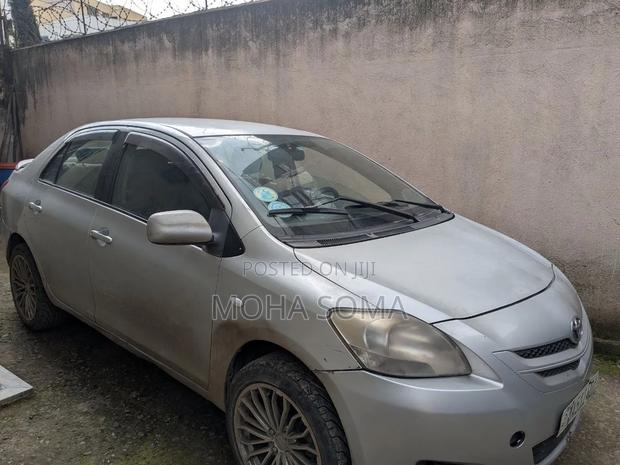 Toyota Yaris 2007 Silver