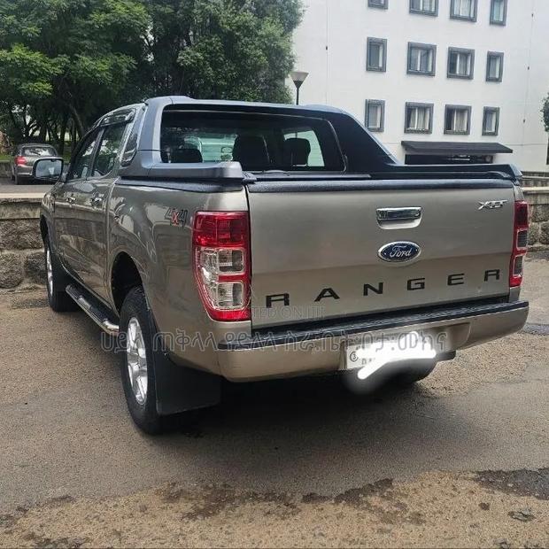 Ford Ranger 2015 Purple