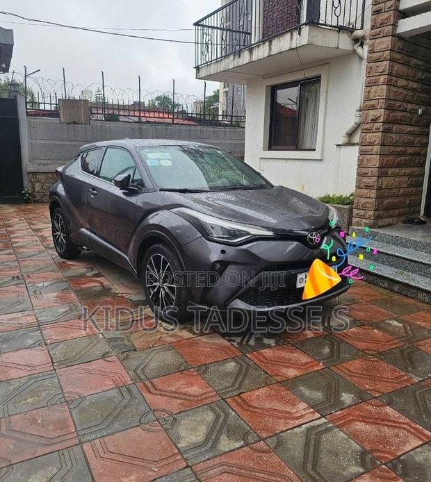 Toyota C-HR Limited FWD 2020 Black