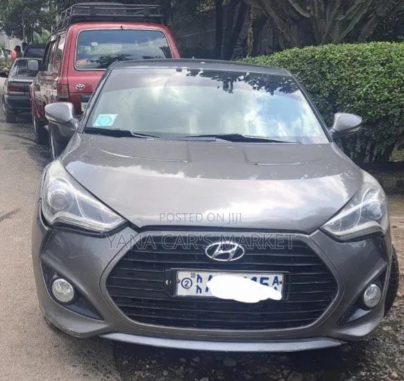 Hyundai Veloster 2013