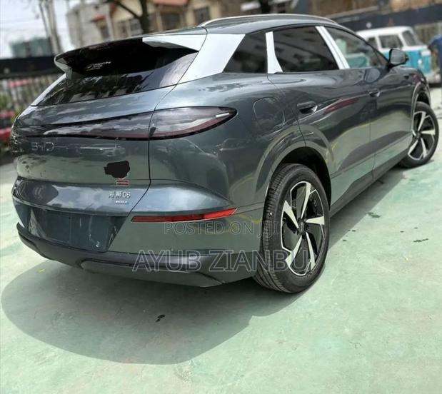 New BYD Sealion 06 EV Standard Range 2026 Green