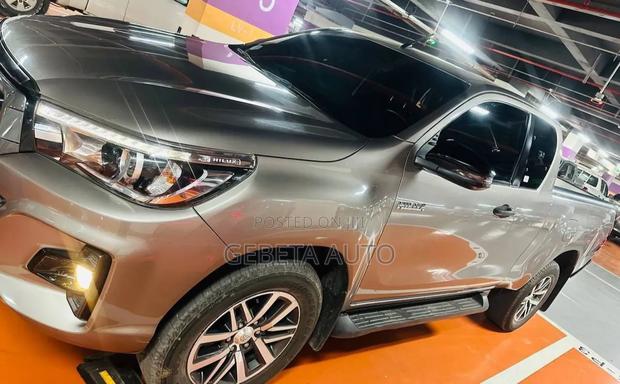 Toyota Hilux 2020