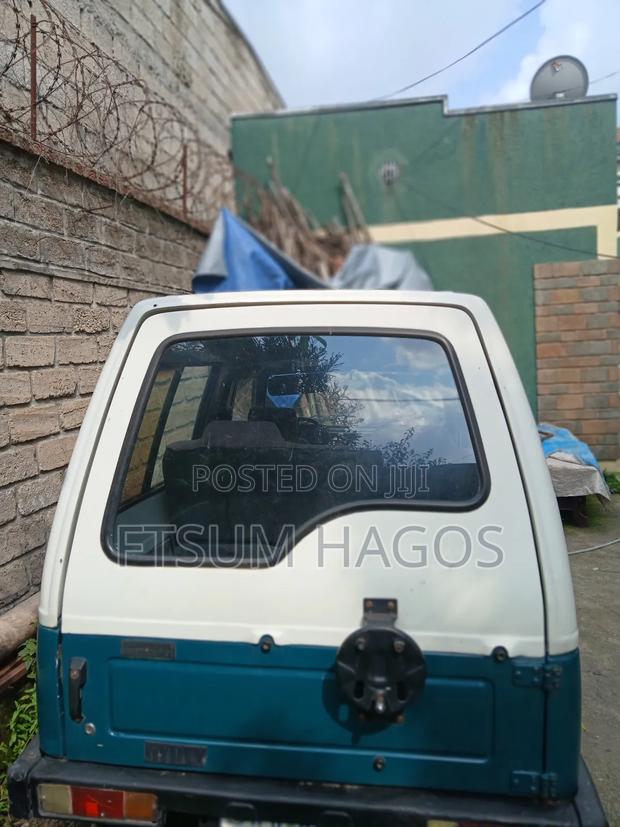 Suzuki Swift 2020 Green