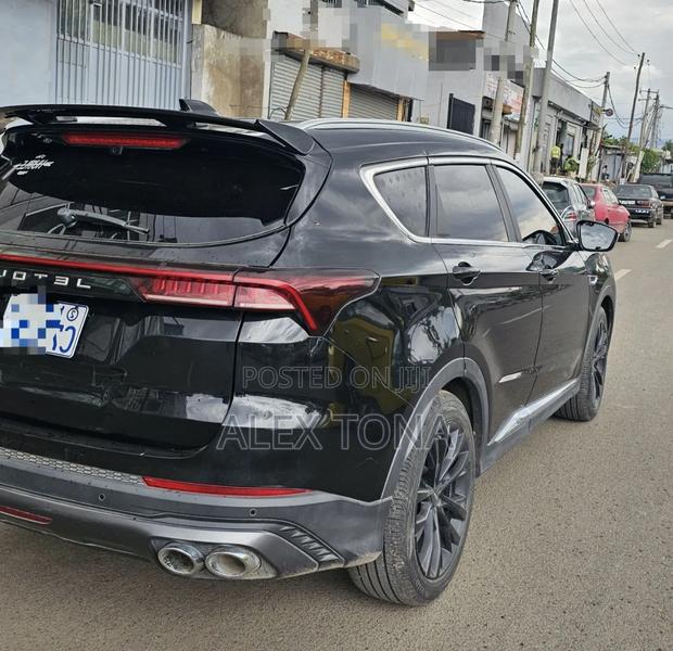 Jetour X70 Plus 2022 Black