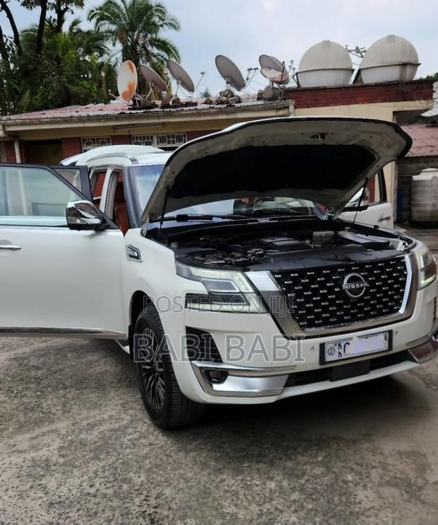 Nissan Patrol 2016 White