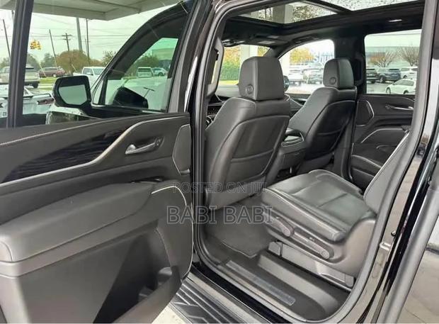 Cadillac Escalade 2023 Matt Black