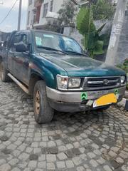 Toyota Hilux 2000 Green for sale