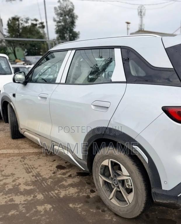 New BYD Yuan Up 2025 Silver