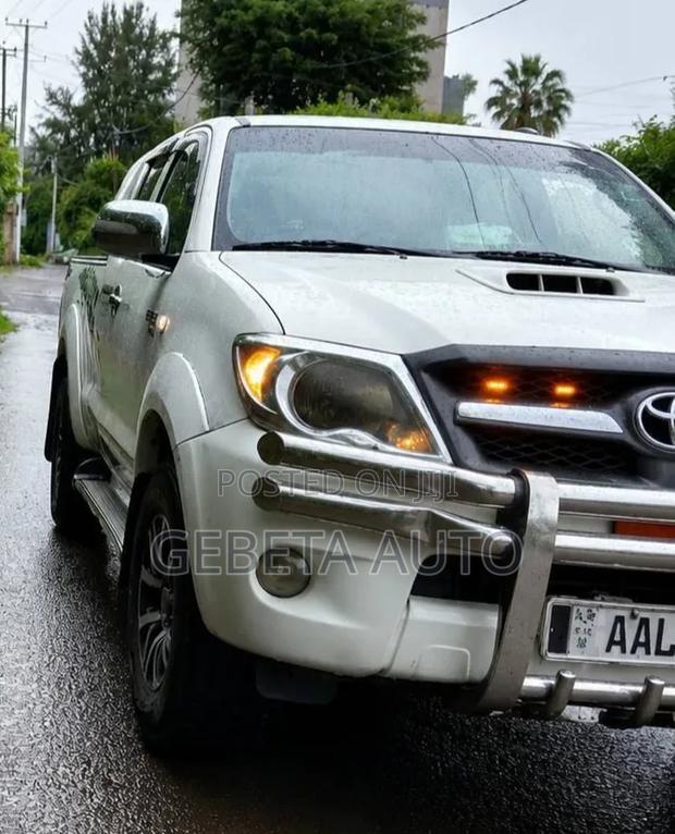 Toyota Hilux 2010
