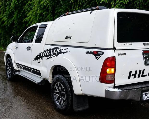 Toyota Hilux 2010
