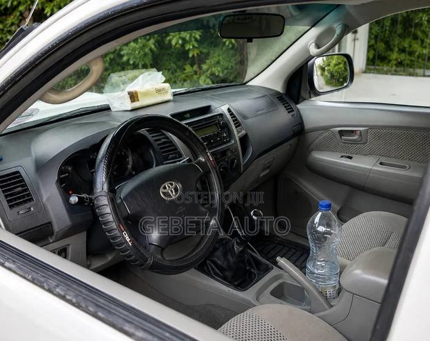 Toyota Hilux 2010