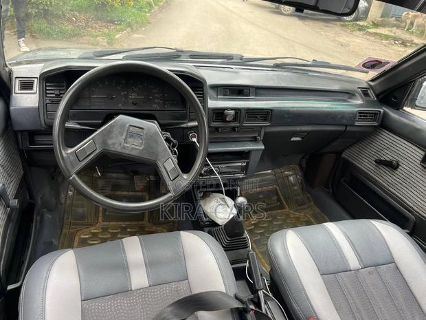 Toyota Corolla 1986 Gray