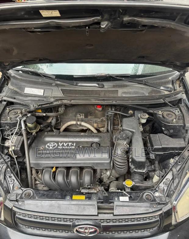 Toyota RAV4 1.8 2005 Black