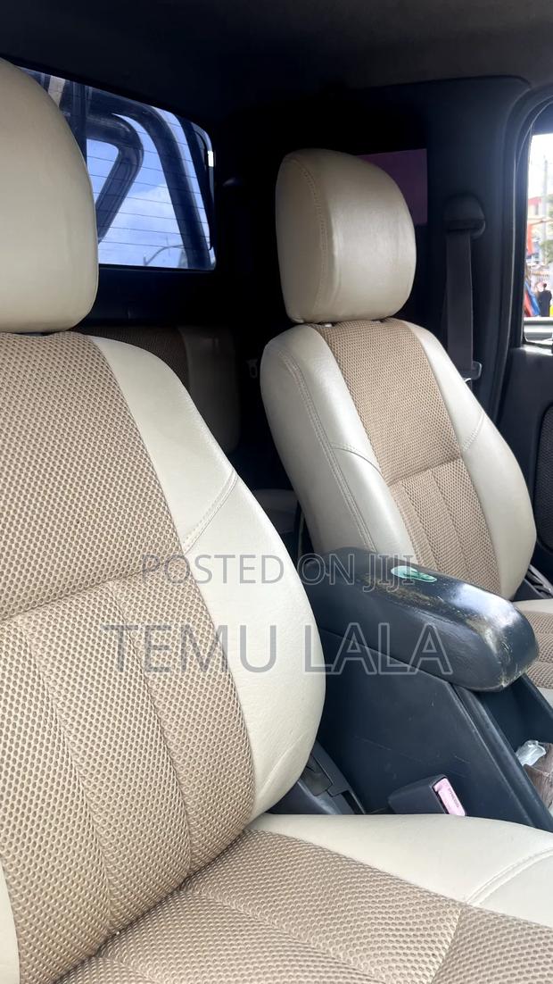 Toyota Hilux 2.5 Cab 2005 Gray