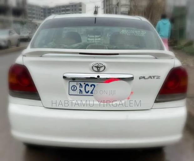 Toyota Platz 2005 Ivory
