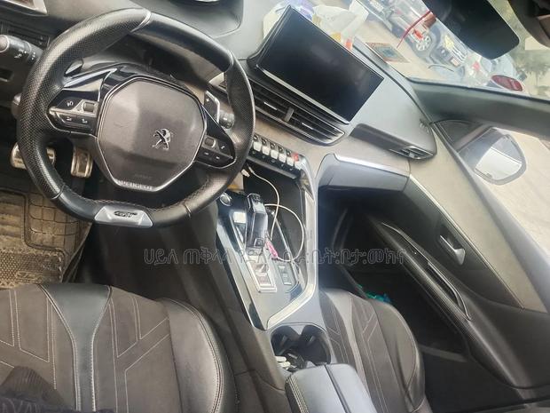 Peugeot 3008 2021 White