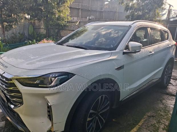 Jetour X70 Plus 2022 White