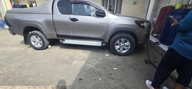Toyota Hilux 2020