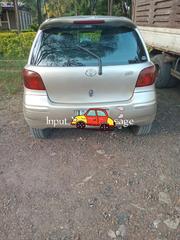 Toyota Vitz 2002 Gold for sale
