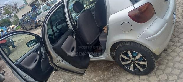 New Toyota Vitz 2004 Silver
