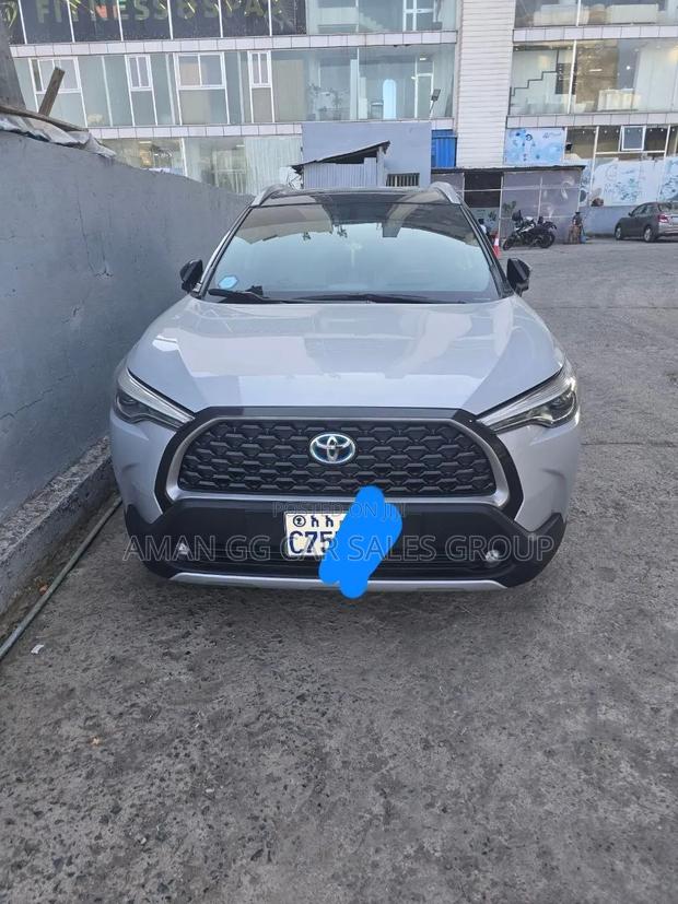 Toyota Corolla 2023 Silver