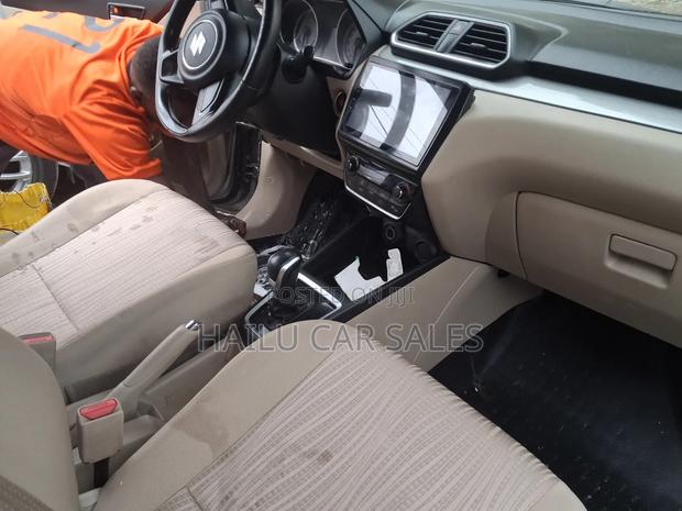 Suzuki Dzire 2022 Silver