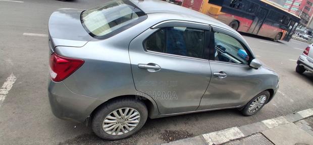 Suzuki Dzire 2021 Silver