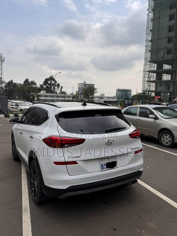 Hyundai Tucson 2020 White