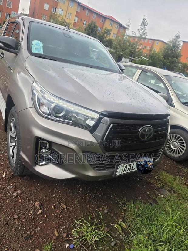 Toyota Hilux 2019