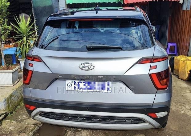 Hyundai Creta 2023 Silver