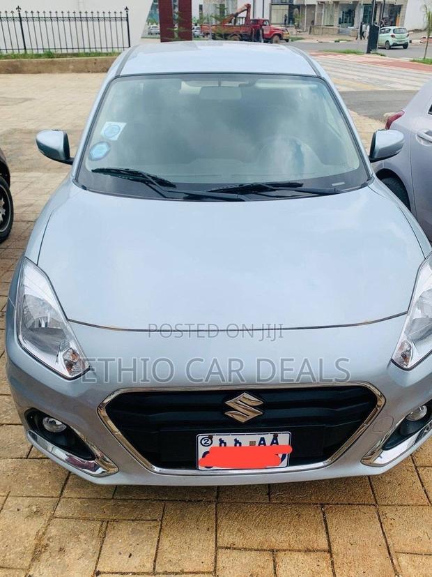 Suzuki Dzire 2024 Silver