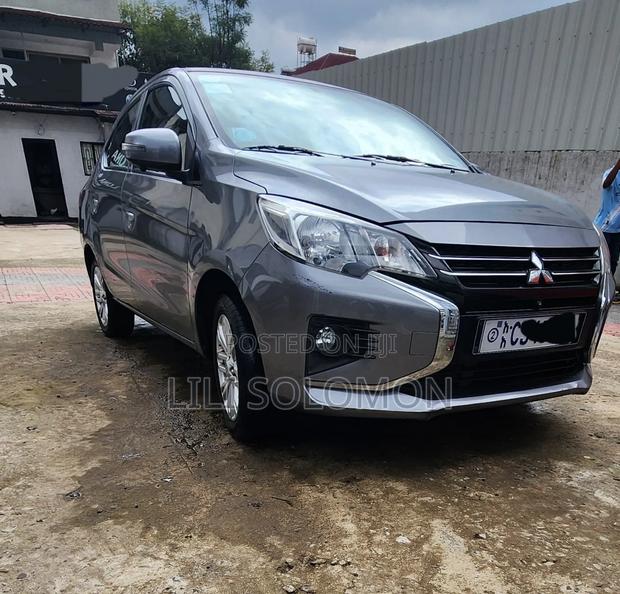 Mitsubishi Attrage 2023 Gray