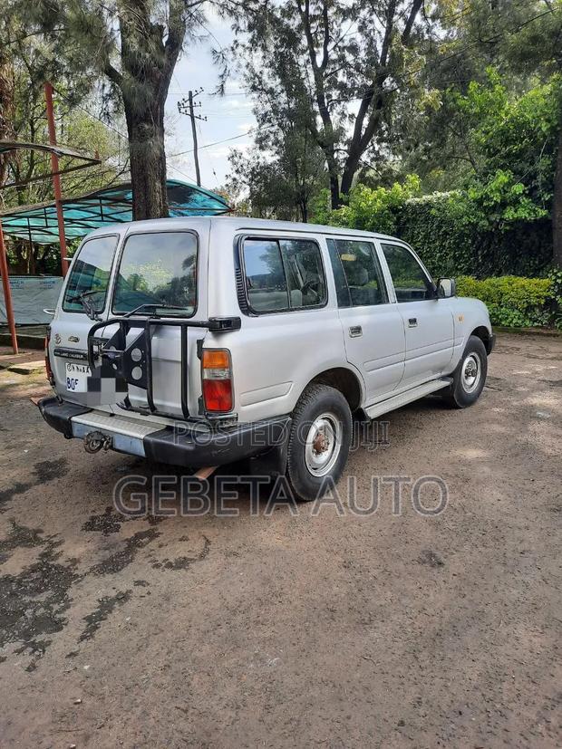 Toyota Land Cruiser 90 1997